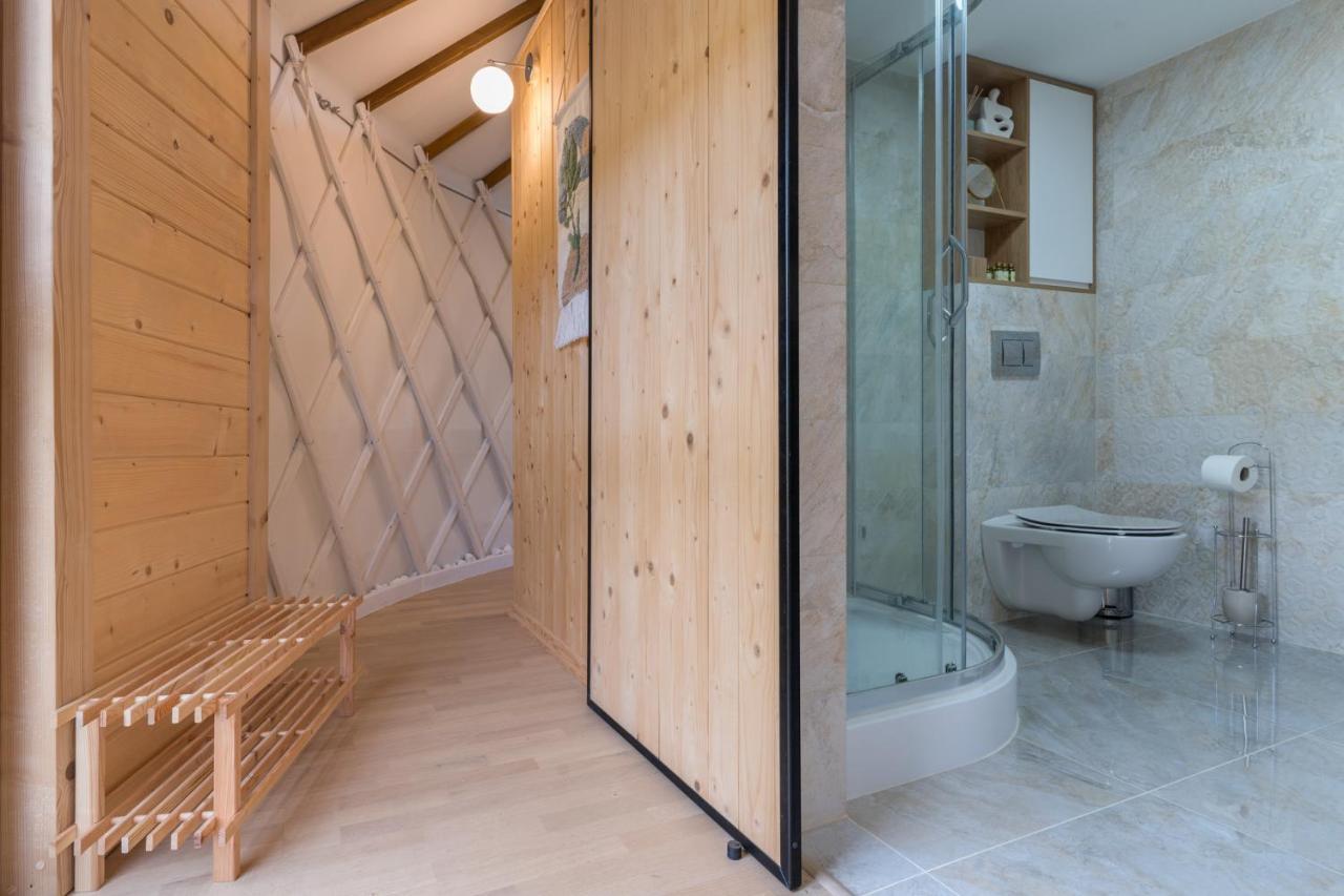 Gorski Glamping - Caloroczne Jurty Z Widokiem Tylmanowa Extérieur photo